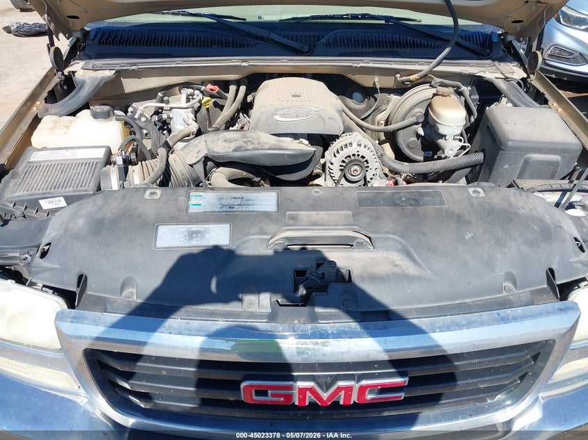 2005 GMC SIERRA TRUCK 5.3L V-8 295HP