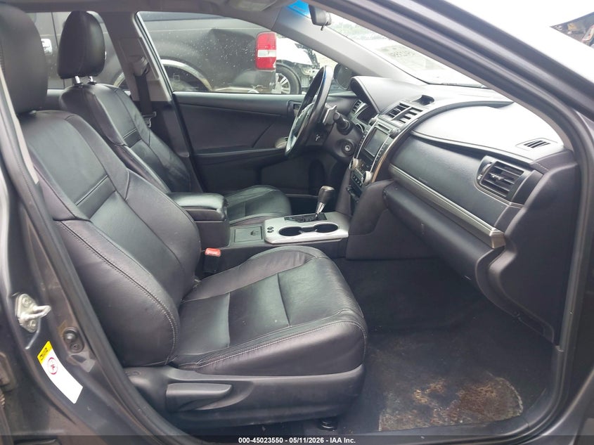 2013 TOYOTA CAMRY auction photo 5