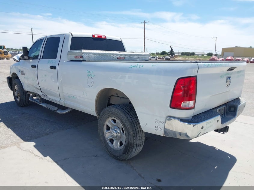 Vin: 3c6ur5hl0jg209194, lot: 45521259, ram 2500 tradesman  4x4 8' box 20183