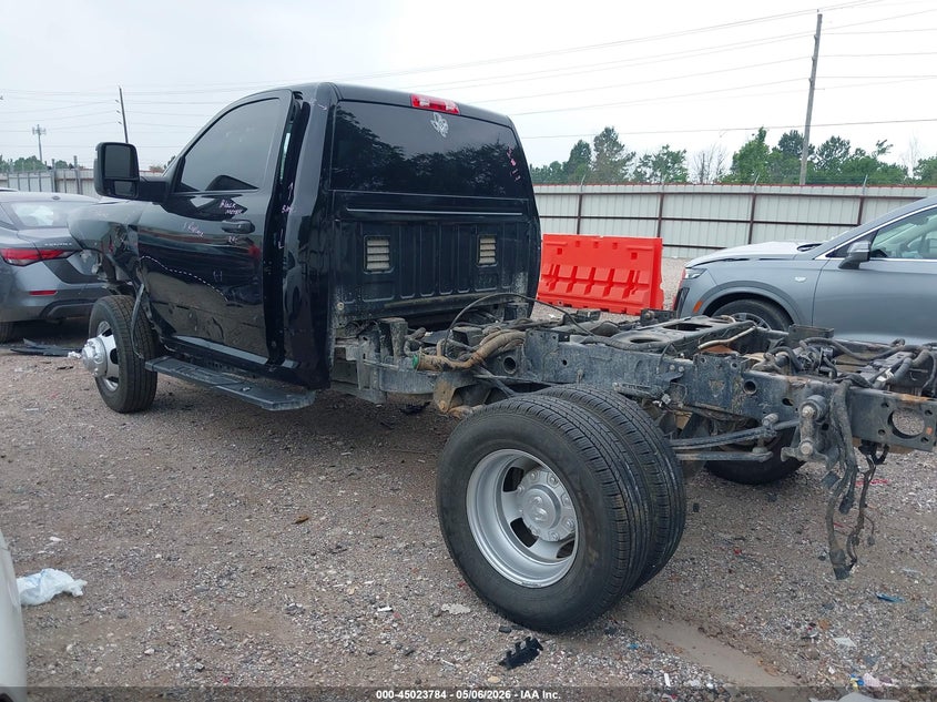 2024 RAM 3500 auction photo 3