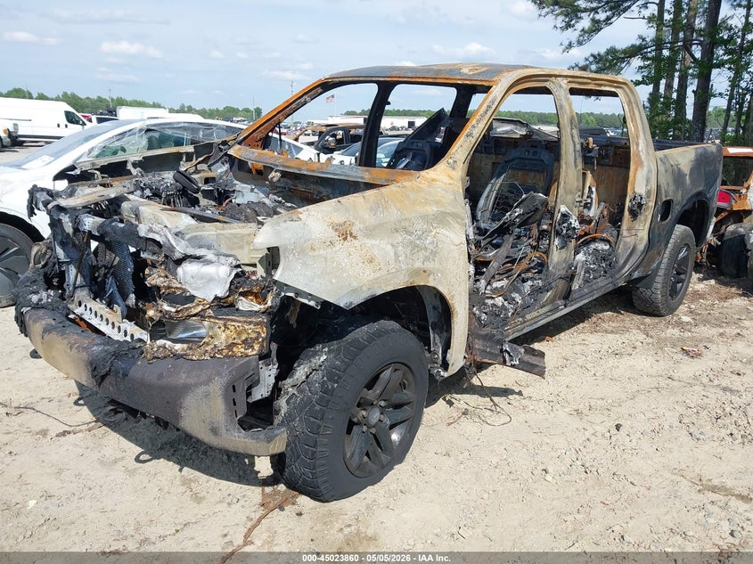 2020 CHEVROLET SILVERADO 1500 auction photo 2