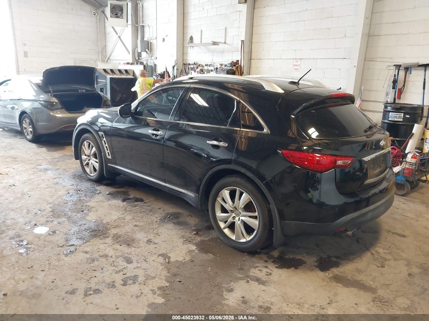 Vin: jn8cs1mw9dm174745, lot: 45521446, infiniti fx37 20133