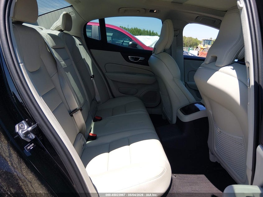2022 Volvo S60 Recharge Plug-In Hybrid T8 R-Design Expression VIN: 7JRBR0FZ4NG154487 Lot: 45023967