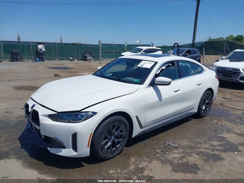 Vin: wby73aw06nfn11590, lot: 45521620, bmw i4 edrive40 20222