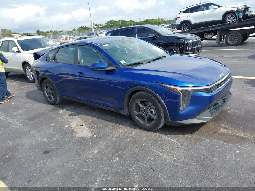 Vin: 3kpft4de4se102684, lot: 45521854, kia k4 lxs 2025 img_1