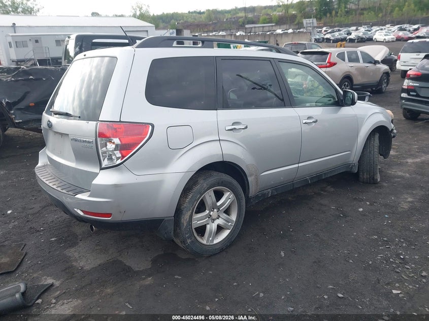 2010 Subaru Forester 2.5 2.5X Premium silver Lot 111045024496 Vin JF2SH6CC5AH760875