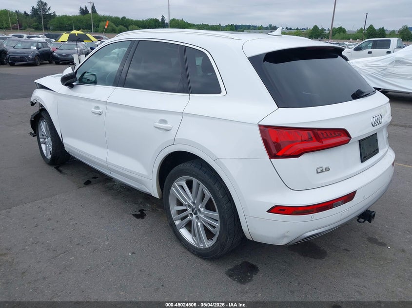 Vin: wa1bnafy0j2084012, lot: 45522020, audi q5 2.0t premium/2.0t tech premium 20183