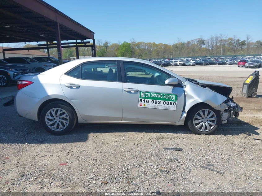 VIN 2T1BURHE0HC755202 2017 TOYOTA COROLLA LE