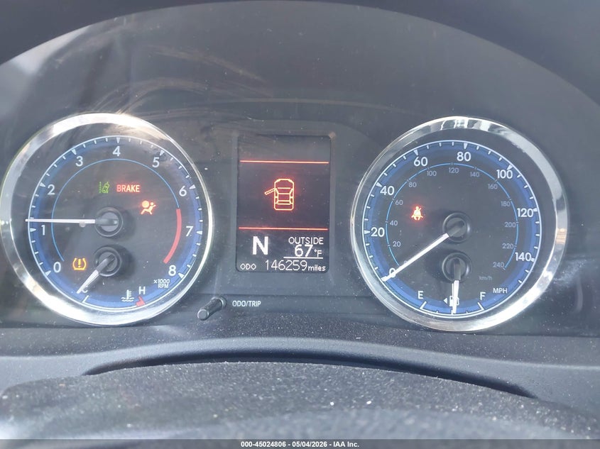 VIN 2T1BURHE0HC755202 2017 TOYOTA COROLLA LE