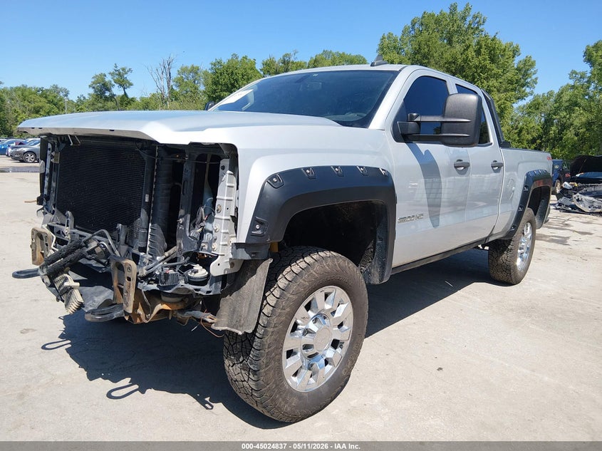 2016 CHEVROLET SILVERADO 2500HD auction photo 2