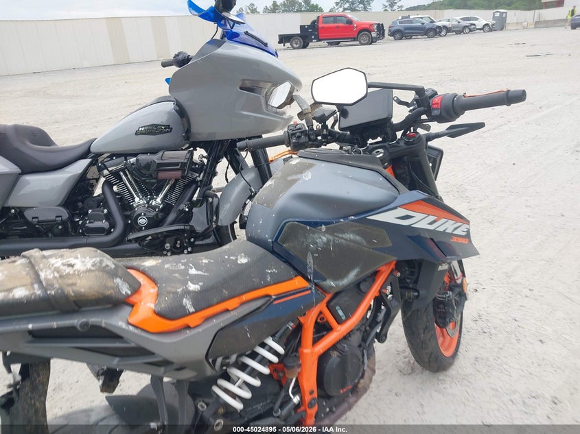 2024 KTM 390 auction photo 5