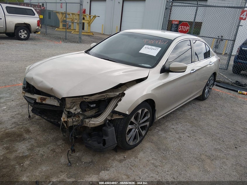 2015 Honda Accord Sport 1HGCR2F52FA130951 photo 1