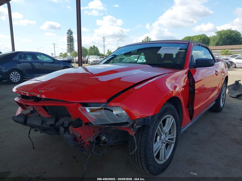 2012 Ford Mustang 3.7 V6 red Lot 111045025052 Vin 1ZVBP8EM3C5201684
