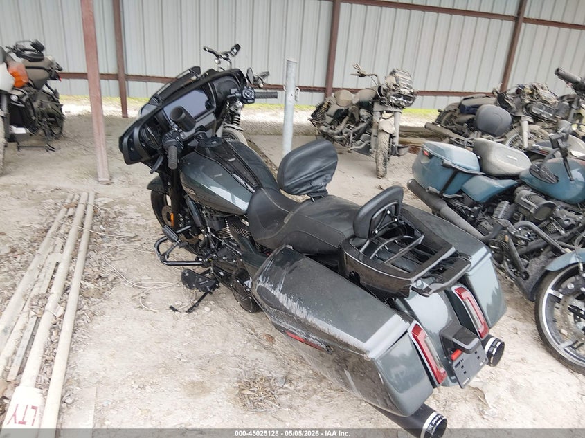 2025 HARLEY-DAVIDSON STREET GLIDE SPORT_BIKE 2