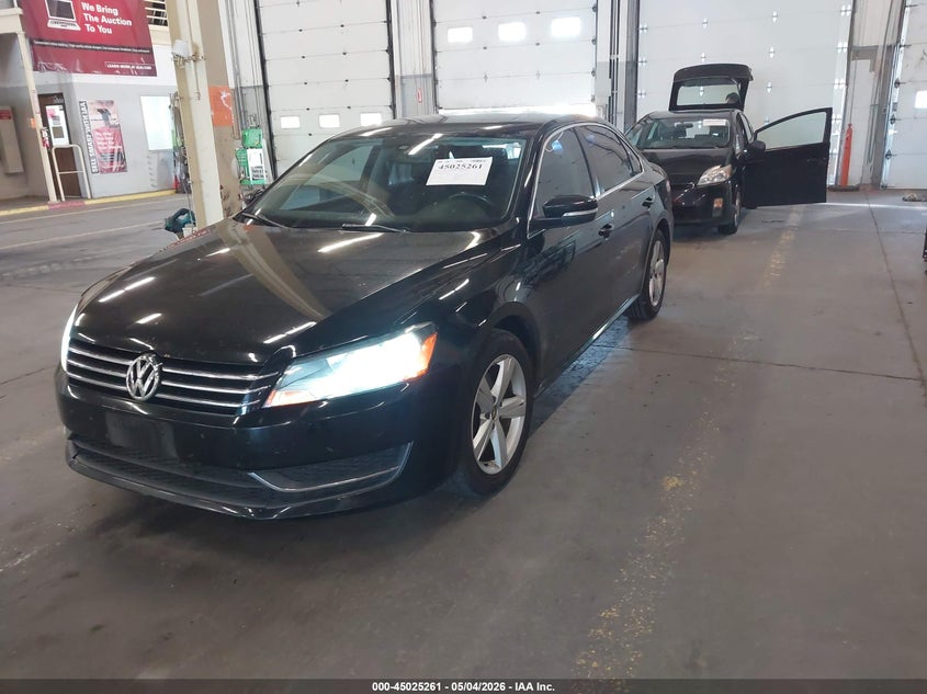 2013 Volkswagen Passat 2.5l Se 1VWBP7A33DC039513 photo 1