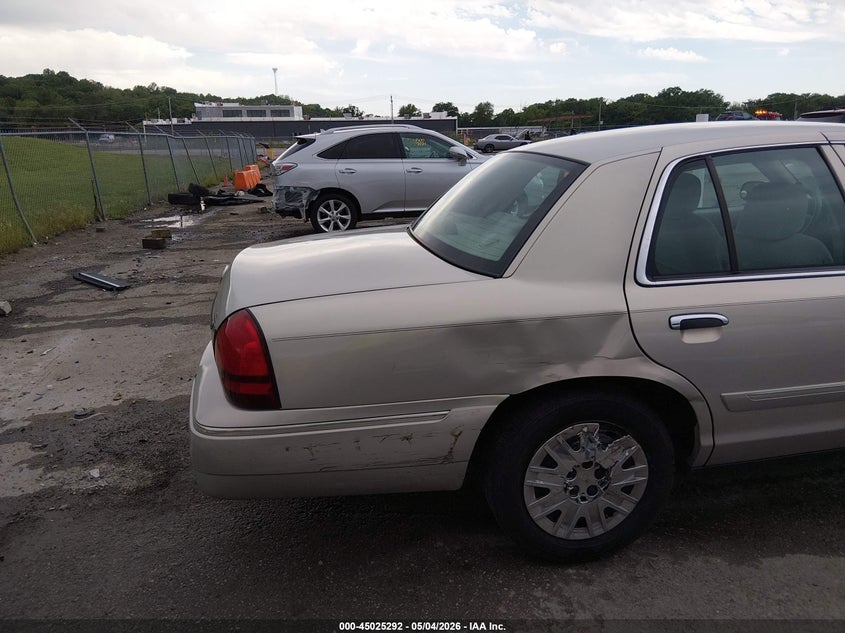 2008 Mercury Grand Marquis Gs VIN: 2MEFM74V38X600777 Lot: 45025292
