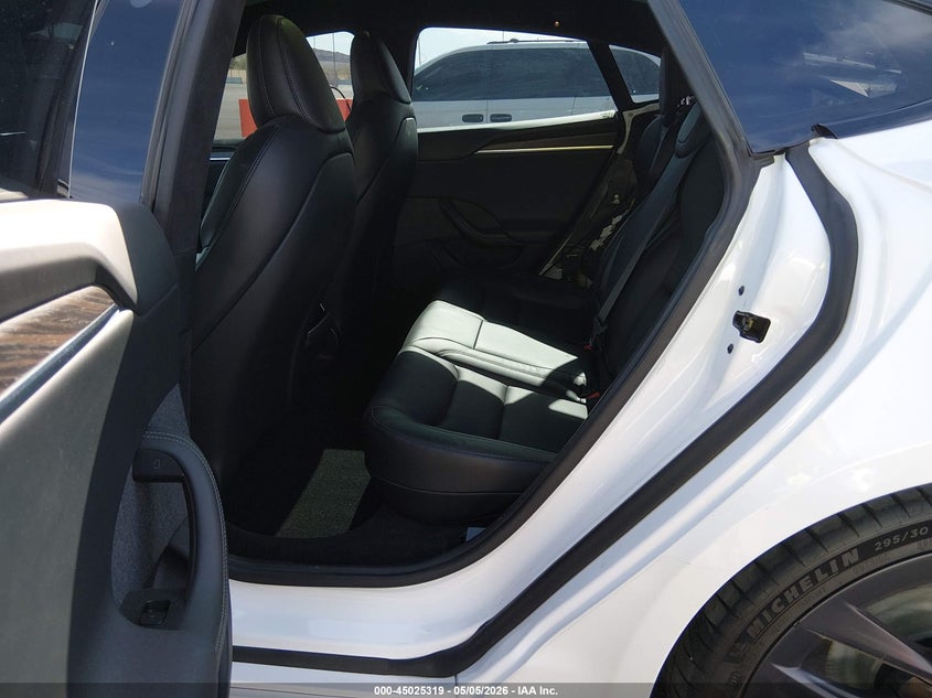 2022 Tesla Model S Dual Motor All-Wheel Drive VIN: 5YJSA1E57NF474875 Lot: 45025319