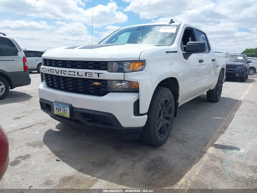 2021 Chevrolet Silverado 1500 4wd  Short Bed Custom 1GCPYBEK9MZ286851 photo 1