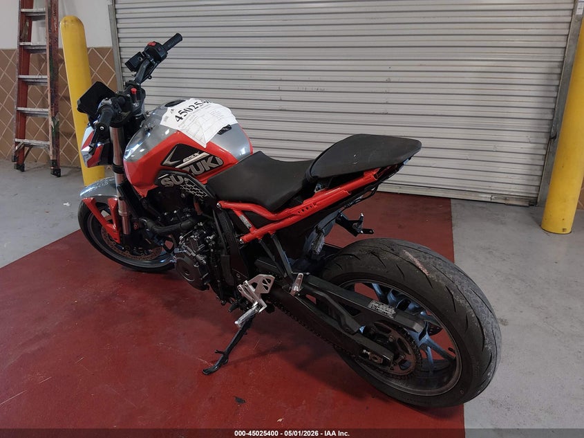 2024 SUZUKI GSX800 auction photo 3
