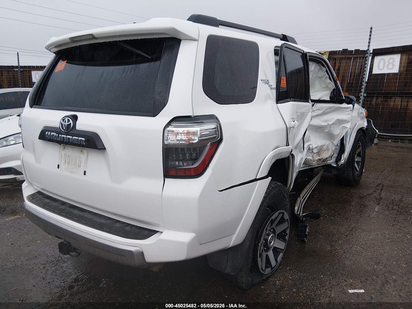 AtlanticExpress - Toyota 4Runner