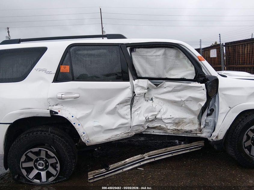 AtlanticExpress - Toyota 4Runner