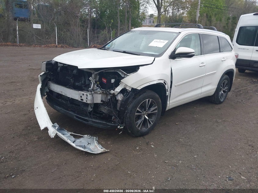 2016 Toyota Highlander Xle V6 5TDJKRFH3GS256172 photo 1