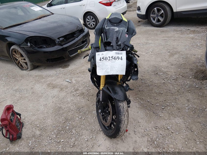 2021 HONDA CBR1000 auction photo 5