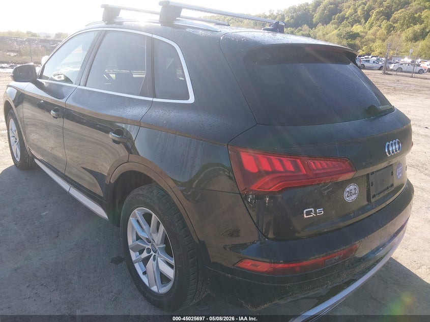 Vin: wa1anafy1l2016400, lot: 45523211, audi q5 premium 45 tfsi quattro s tronic/titanium premium 45 tfsi quattro s tronic 20203