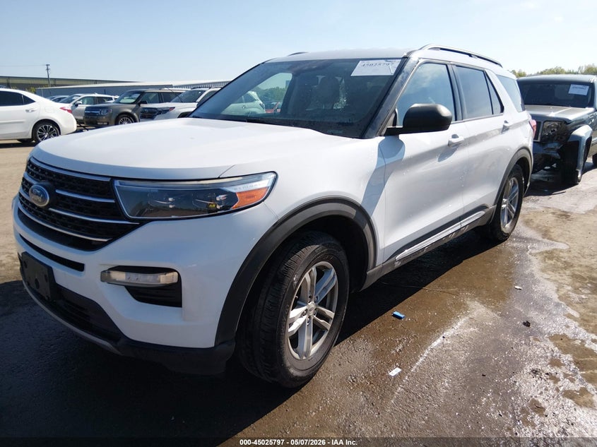 2020 FORD EXPLORER auction photo 2