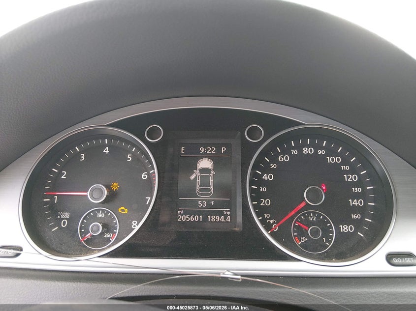 2013 Volkswagen Cc 2.0T Sport VIN: WVWBN7AN5DE562711 Lot: 45025873