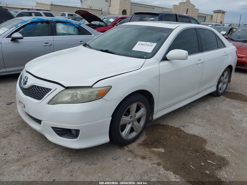 2010 Toyota Camry Se 4T1BF3EK9AU569910 photo 1