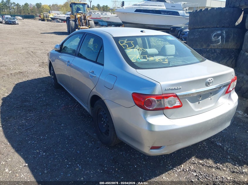 Vin: 2t1bu4ee4cc779373, lot: 45523490, toyota corolla le 20123