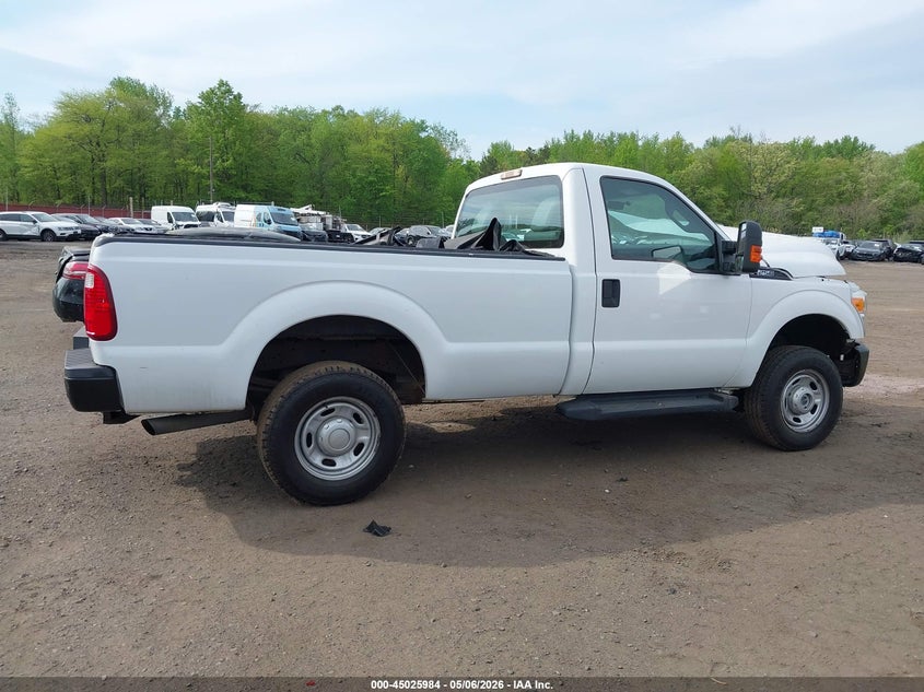 2012 Ford F250 6.2 F-250 Xl white Lot 111045025984 Vin 1FTBF2B60CEB84688