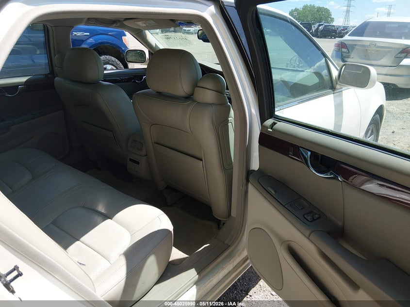 2002 Cadillac Deville Dts VIN: 1G6KF57902U270868 Lot: 45025990