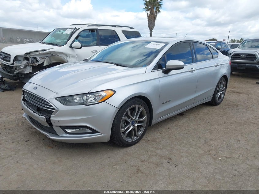 VIN 3FA6P0LU7HR232732 2017 FORD FUSION HYBRID SE