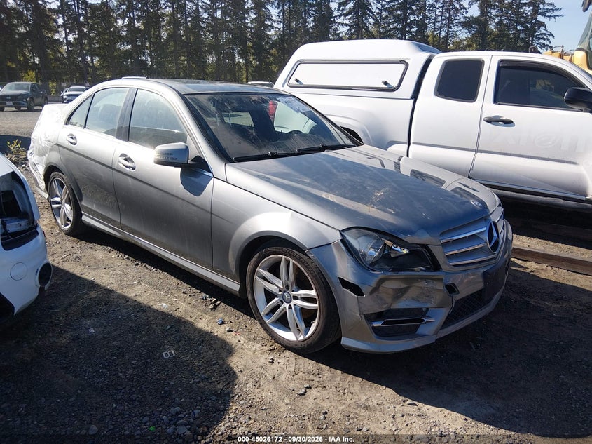 2013 MERCEDES-BENZ C 250 auction photo 1