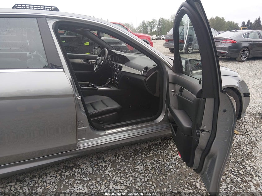 2013 MERCEDES-BENZ C 250 auction photo 5