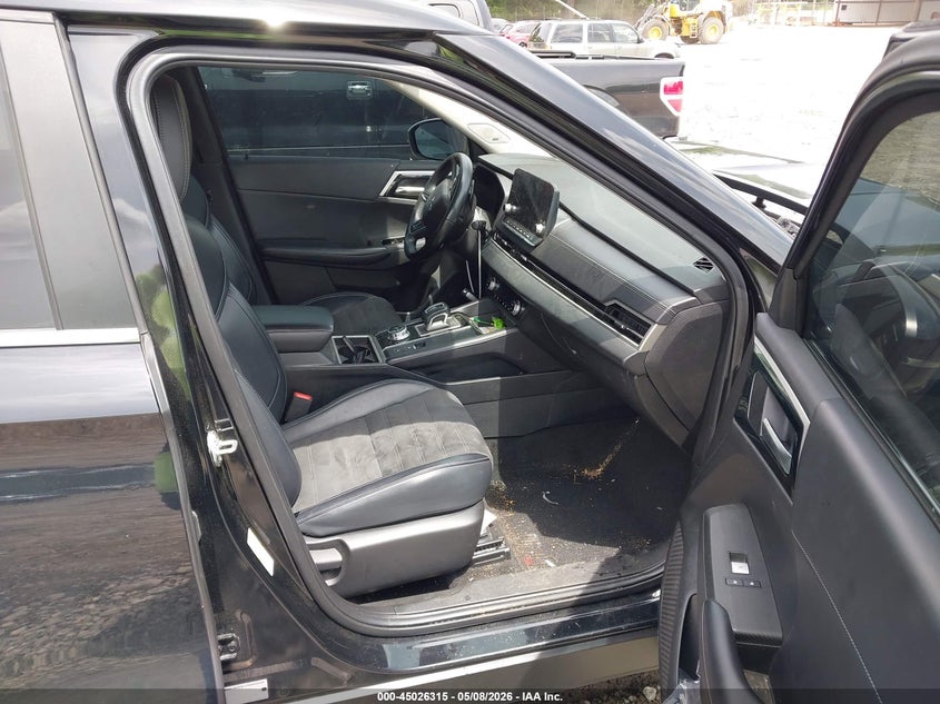 2024 MITSUBISHI OUTLANDER auction photo 5