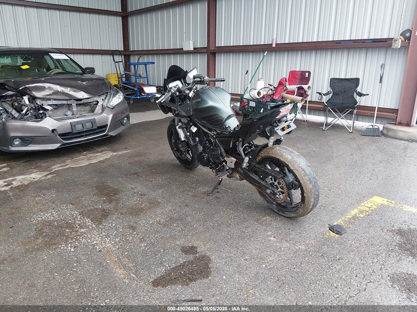 2025 KAWASAKI EX650 auction photo 3