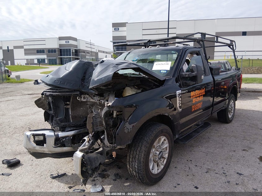 1FTRF3A6XMEE13739 2021 Ford F-350 Xlt photo 1