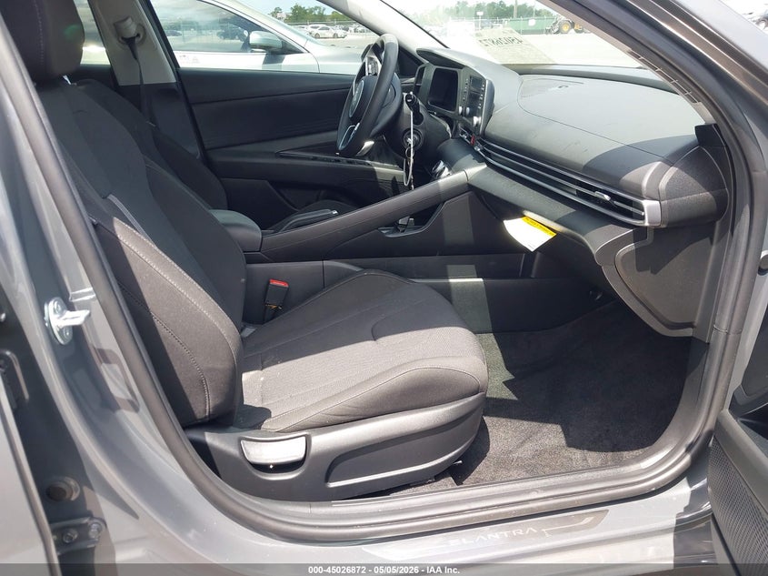 2025 HYUNDAI ELANTRA — zdjęcie 5