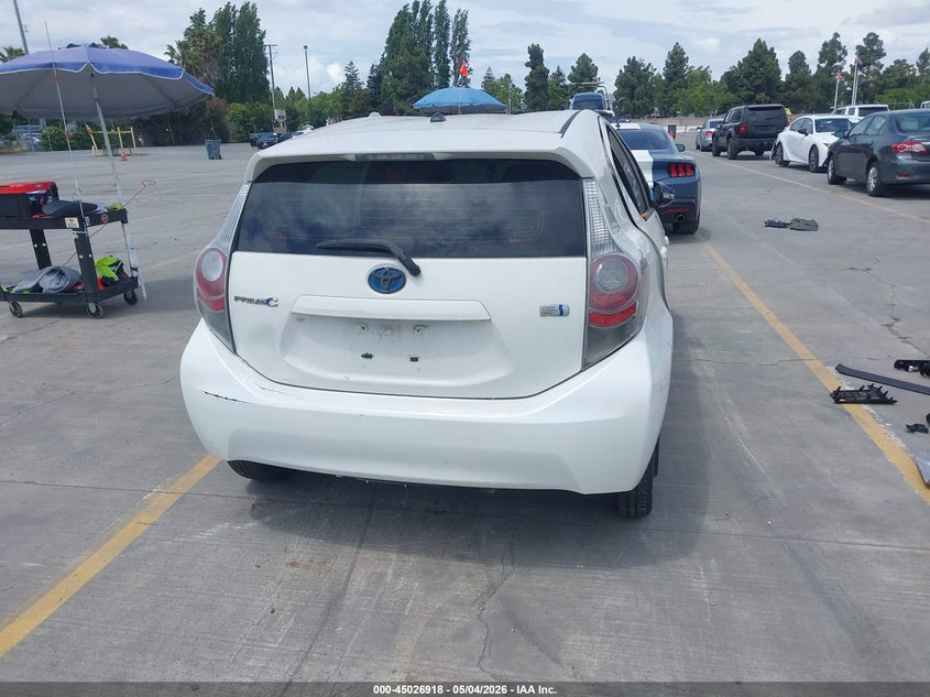 2014 Toyota Prius C One VIN: JTDKDTB33E1563762 Lot: 45026918