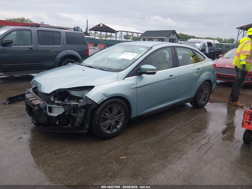 Vin: 1fahp3h22cl214146, lot: 45524611, ford focus sel 20122