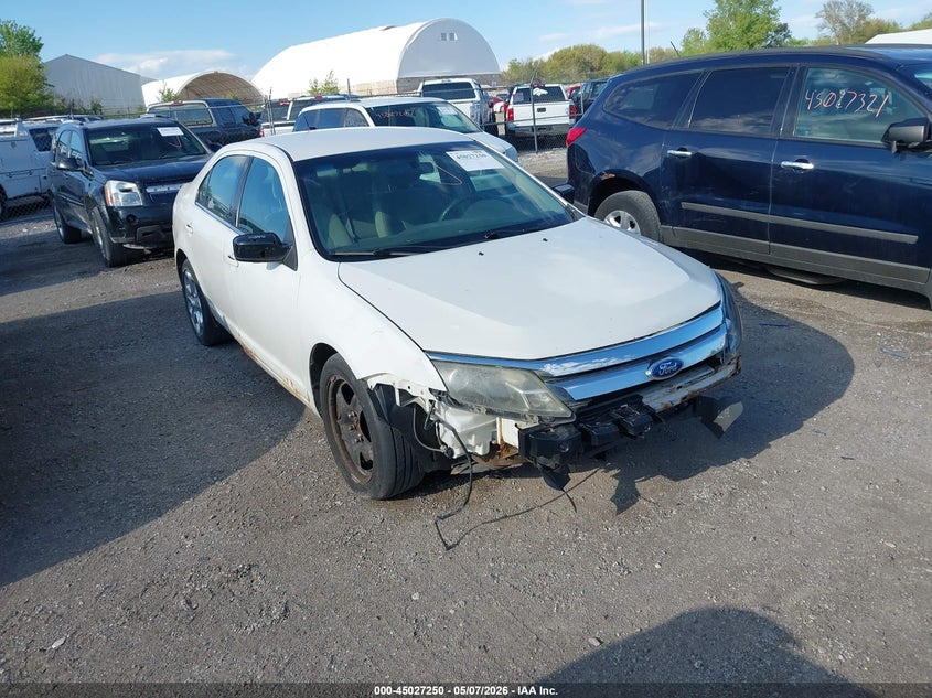 Vin: 3fahp0ha9br196122, lot: 45524764, ford fusion se 2011 img_1