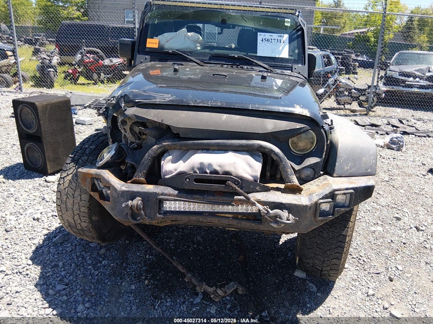 2016 JEEP WRANGLER UNLIMITED auction photo 6