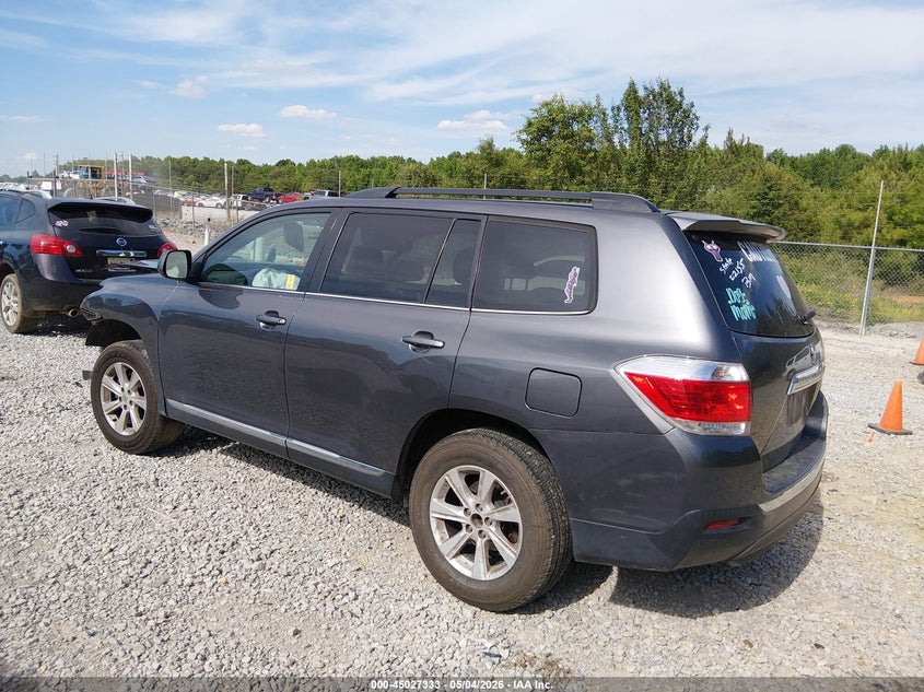2013 TOYOTA HIGHLANDER auction photo 3