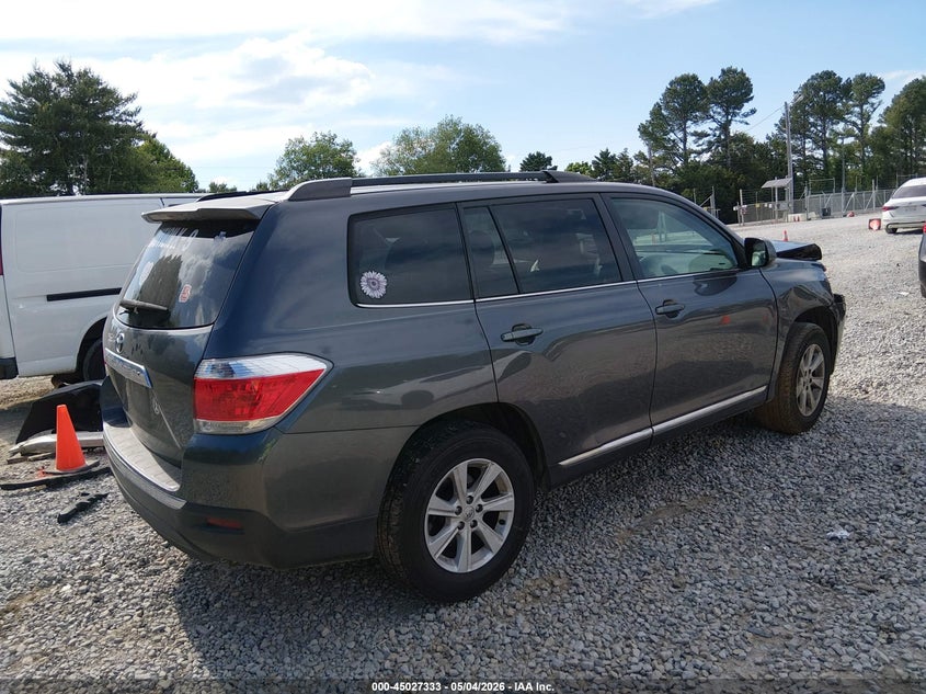 2013 TOYOTA HIGHLANDER auction photo 4