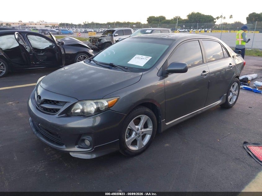 2013 Toyota Corolla S 2T1BU4EE2DC959114 photo 1