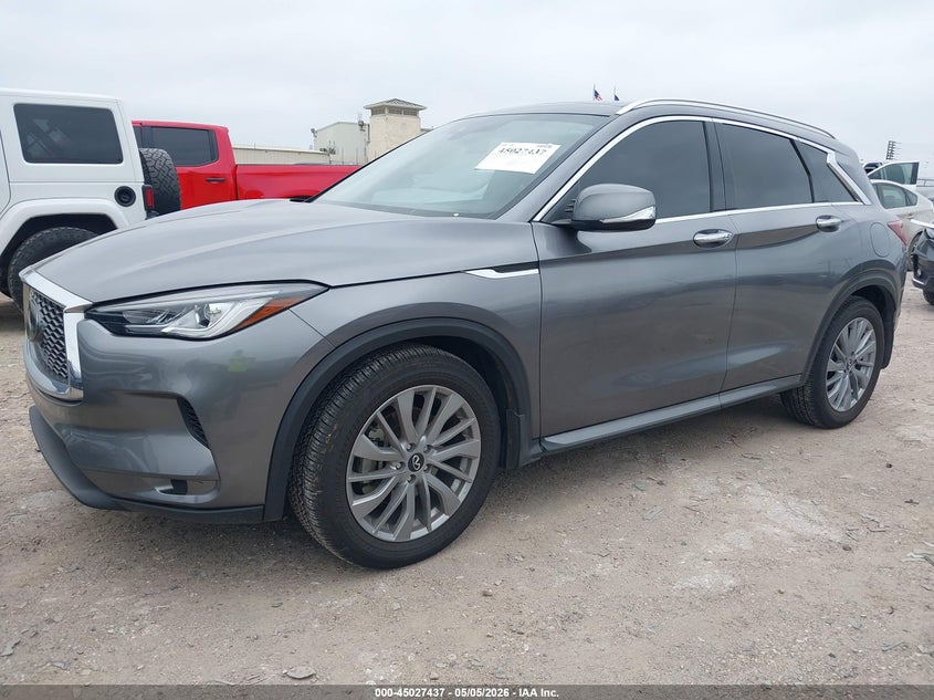2025 INFINITI QX50 auction photo 2