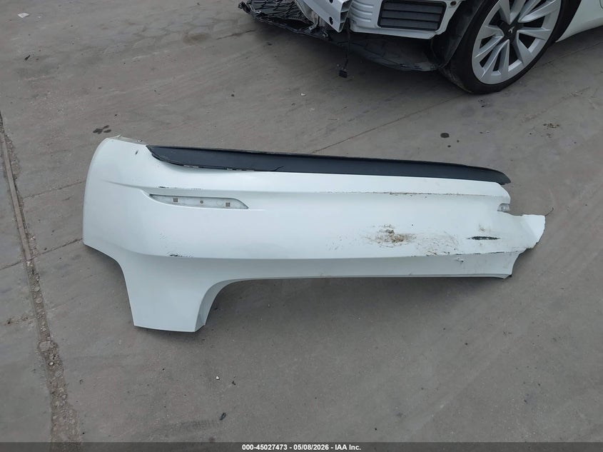 TESLA MODEL 3 - zdjęcie 12